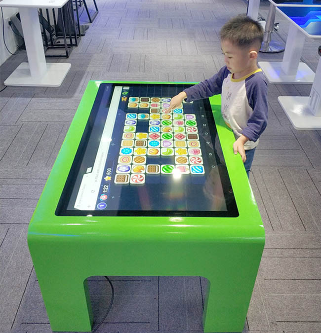 43 inch China factory interactive multi smart touch chidren's coffee table