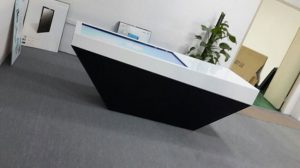 touch screen table