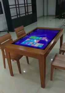 touch screen table
