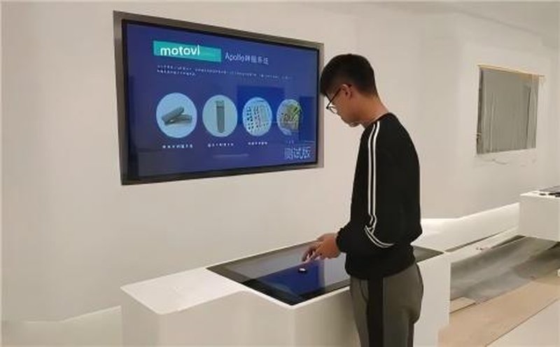 Smart Gaming Touch Table Features - Interactive Touch Table Terminal